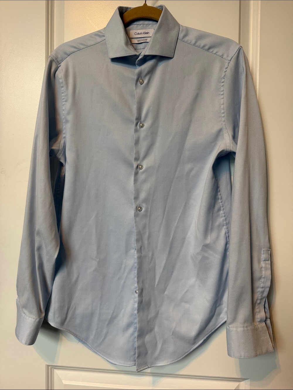 Calvin Klein Men’s Pale Blue Long-Sleeve Dress Shirt
